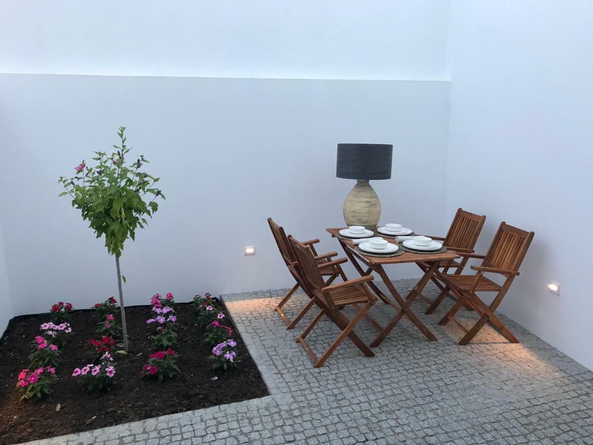 エヴォラCasa Do Cabido - Elegance In Simple Traitsアパートメント エクステリア 写真